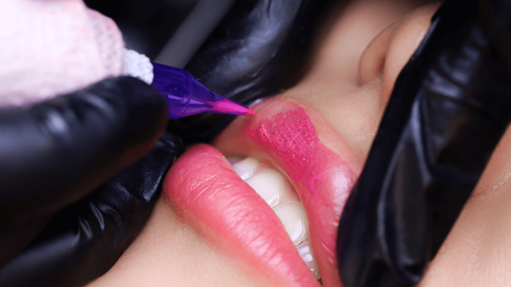 Full lip permanent makeup procedure